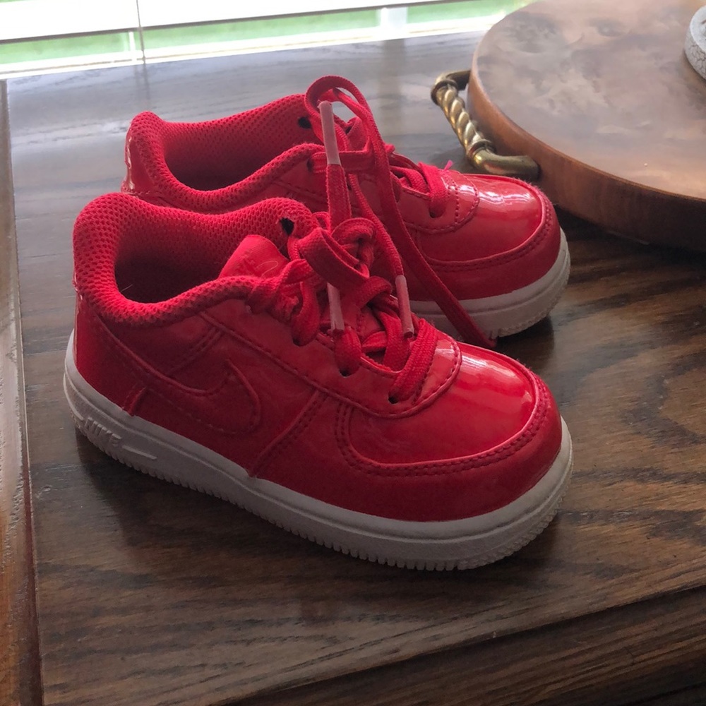 Red Nike’s - Picture 2 of 5